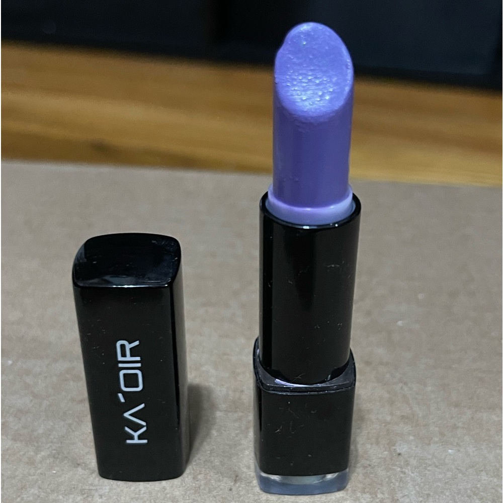 Keyshia Ka’oir Raquel kaoir Lipstick